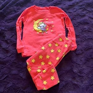 Pajama set size 4 angel on moon with stars